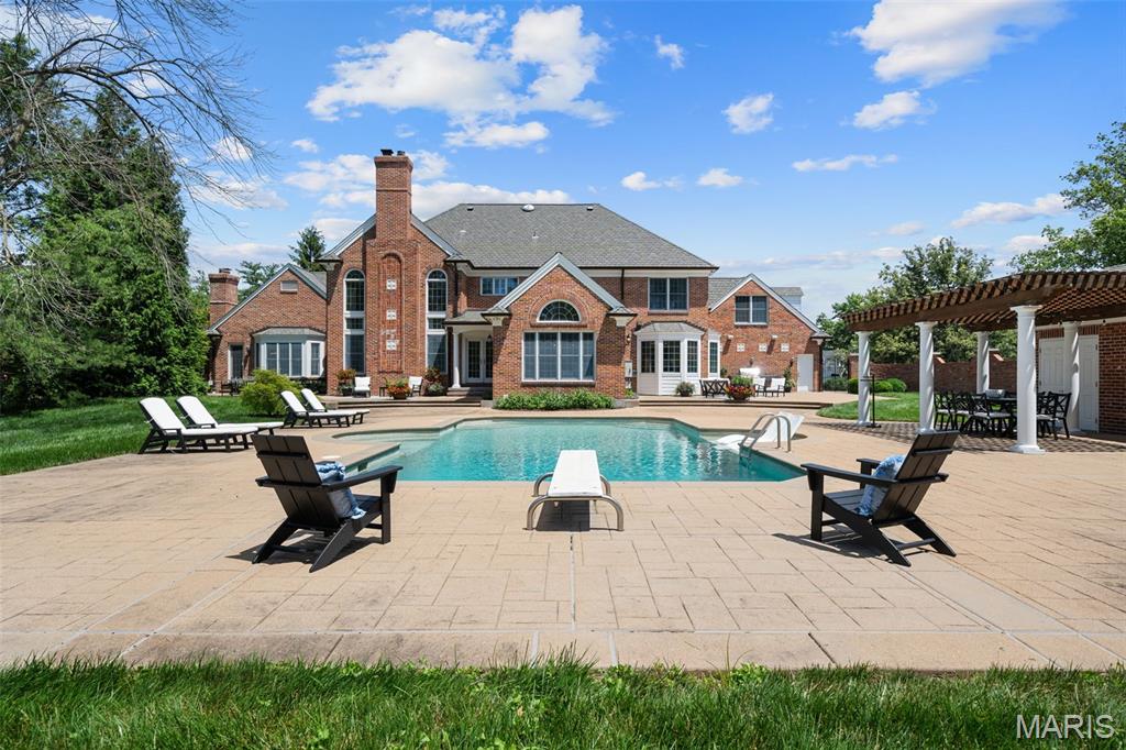 Barrington Place 2 - Residential