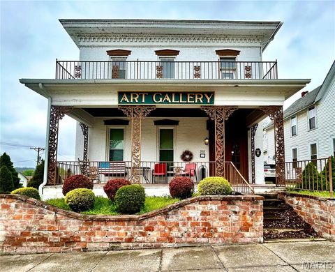Photo of 202 N 3rd Street, Louisiana, MO 63353 (MLS # 26032344)