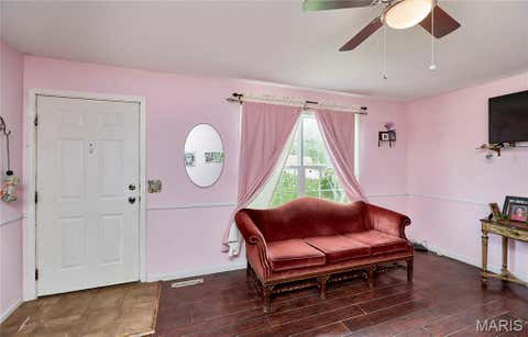 Tiny photo for 400 Julie Court, Elsberry, MO 63343 (MLS # 26034717)