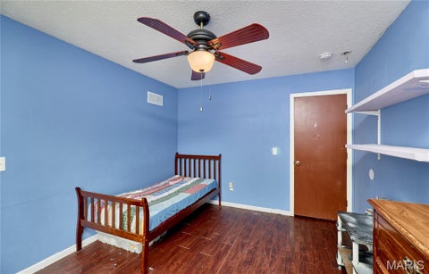 Tiny photo for 400 Julie Court, Elsberry, MO 63343 (MLS # 26034717)