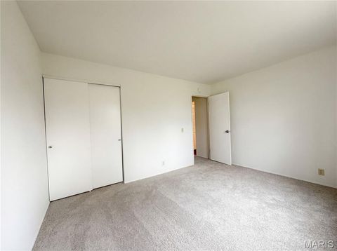 Tiny photo for 2940 Dover Drive, Florissant, MO 63033 (MLS # 26019039)