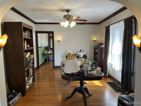 Tiny photo for 5701 Gresham Avenue, St Louis, MO 63109 (MLS # 26061570)