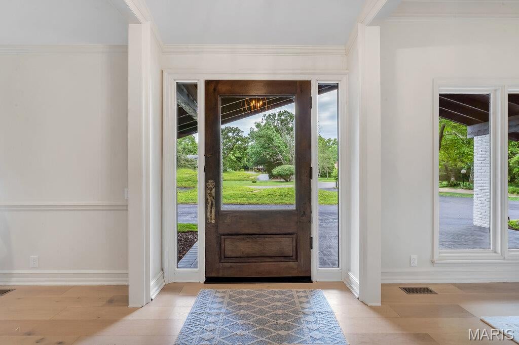 15 Meadowbrook Country Club Estate