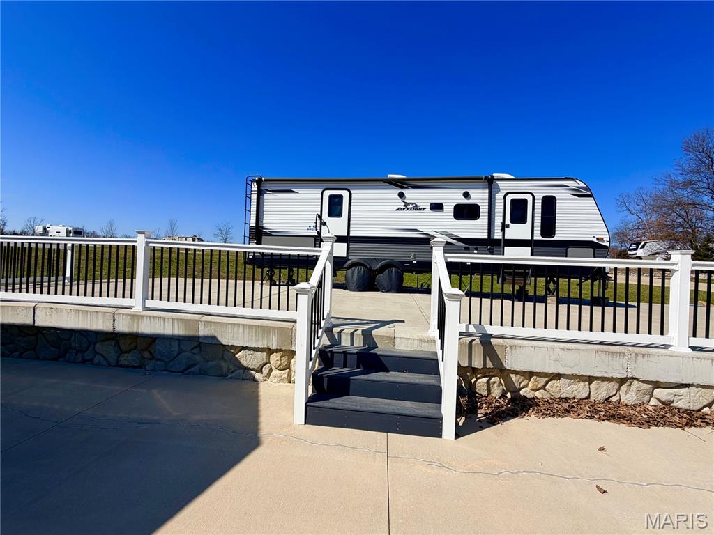 Adventure Out RV Park - Land