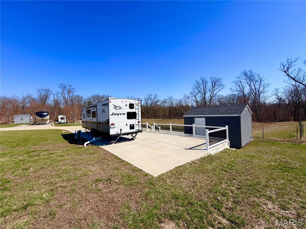 Adventure Out RV Park - Land