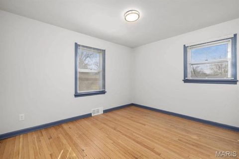 Tiny photo for 1209 Cove Lane, St Louis, MO 63138 (MLS # 25070770)