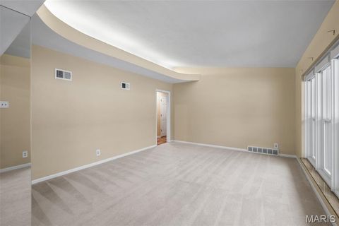 Tiny photo for 1572 N Woodlawn Avenue, St Louis, MO 63122 (MLS # 25076845)