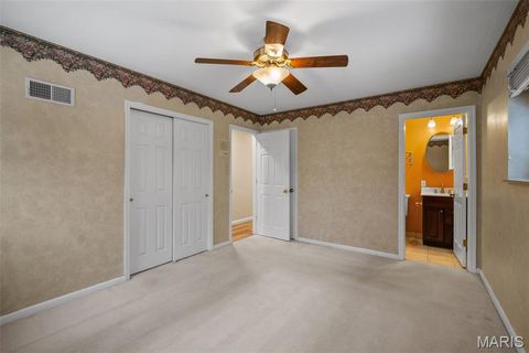 Tiny photo for 1572 N Woodlawn Avenue, St Louis, MO 63122 (MLS # 25076845)