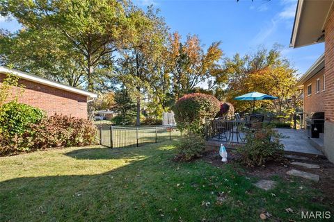 Tiny photo for 1572 N Woodlawn Avenue, St Louis, MO 63122 (MLS # 25076845)