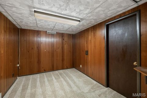 Tiny photo for 1572 N Woodlawn Avenue, St Louis, MO 63122 (MLS # 25076845)