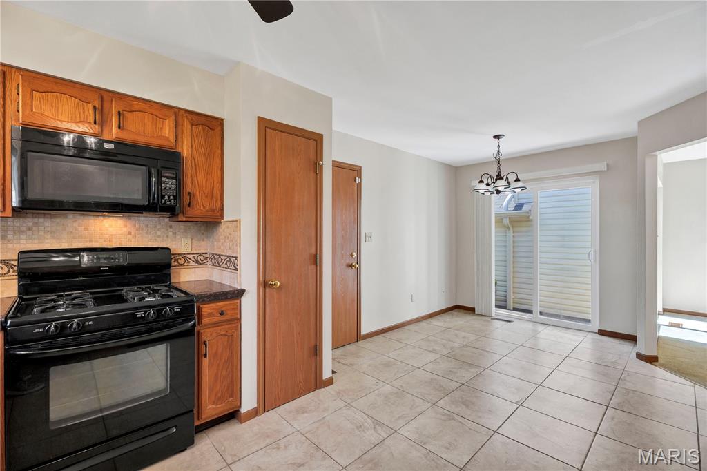 Autumn Lakes Condominiums - Residential