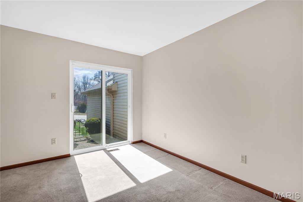 Autumn Lakes Condominiums - Residential