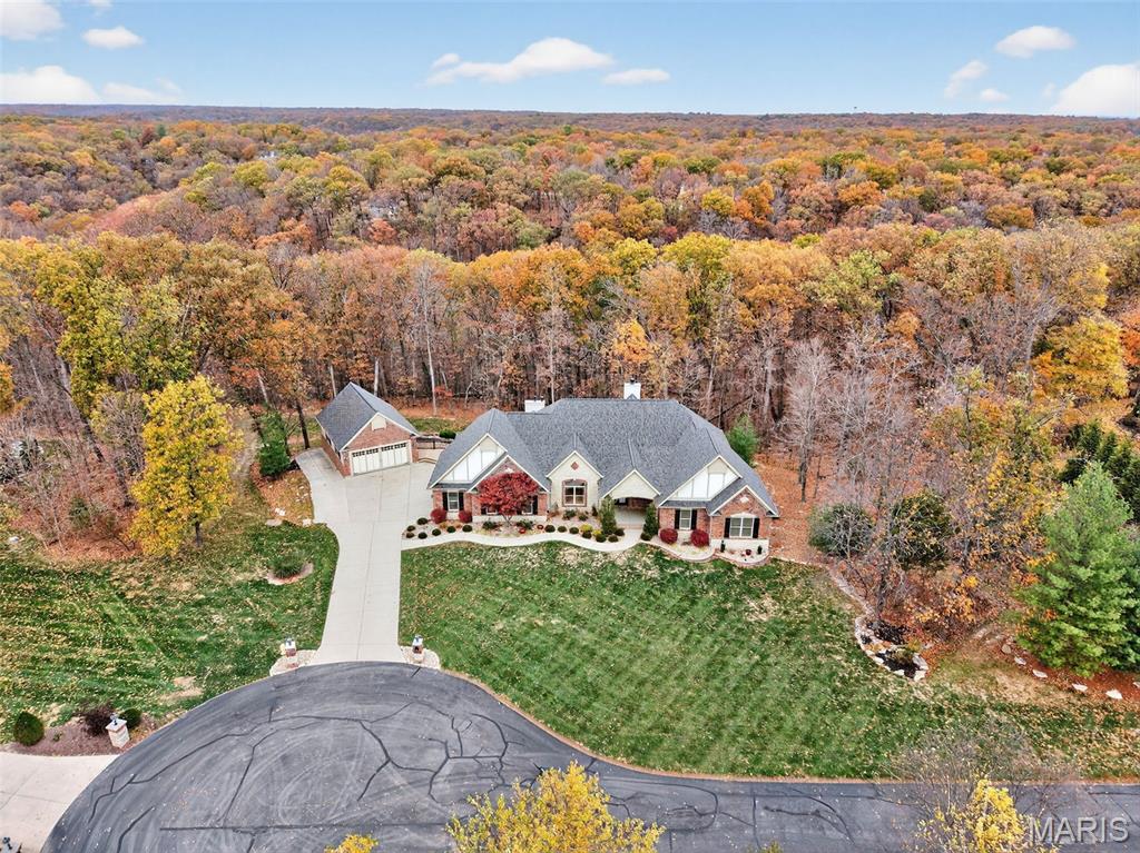 707 Crown Pointe Farms