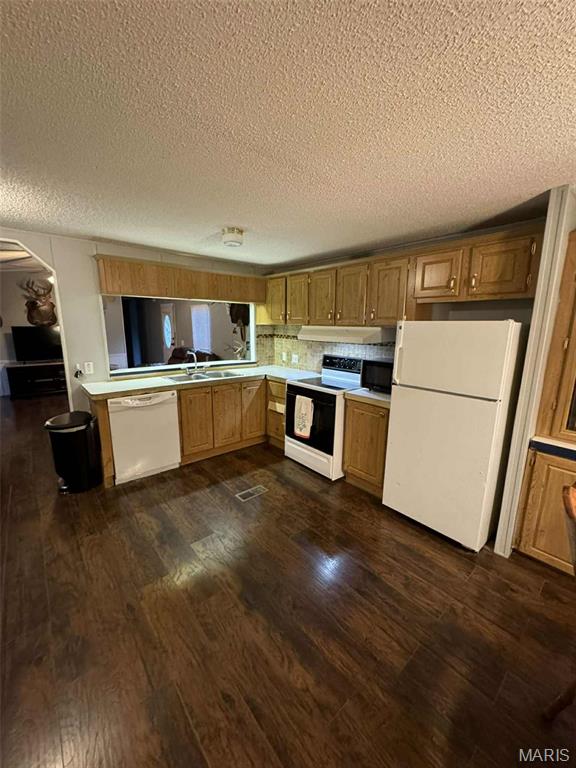 De Soto, Missouri 63020, United States, 3 Bedrooms Bedrooms, ,2 BathroomsBathrooms,Residential,Pending,238457