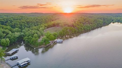 439 Beacon Point Sunrise Beach MO 65079