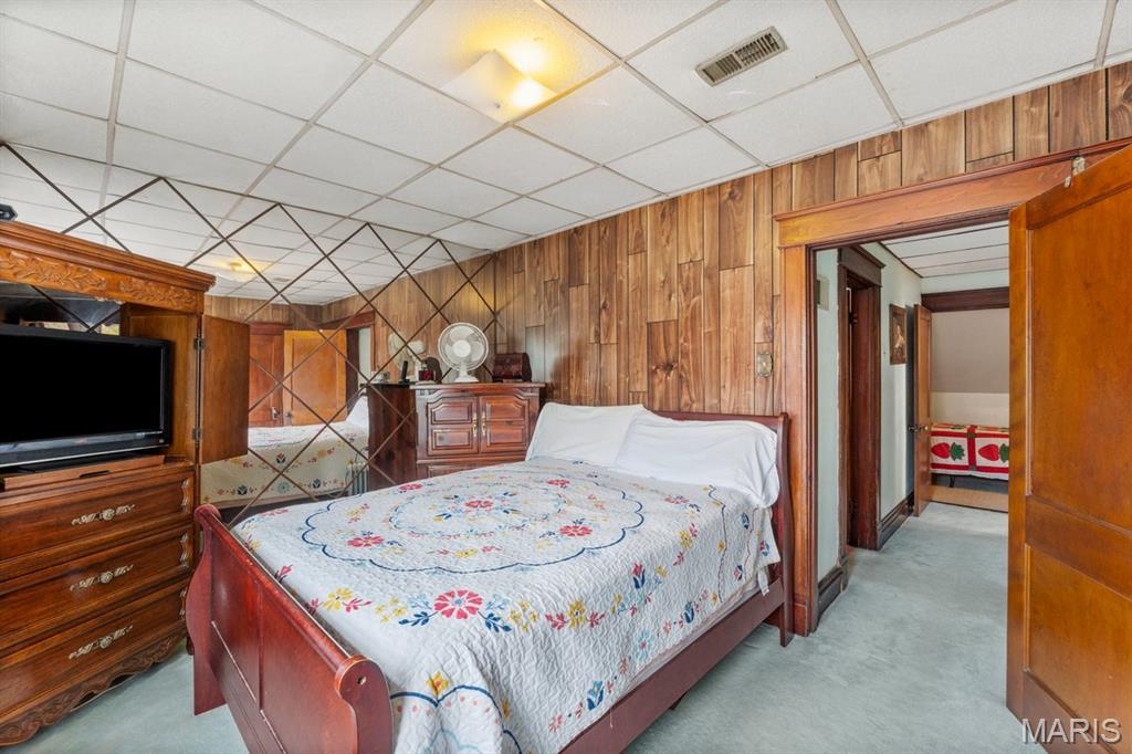 Quinette Add - Residential