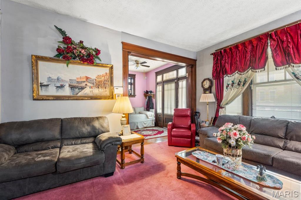 Quinette Add - Residential