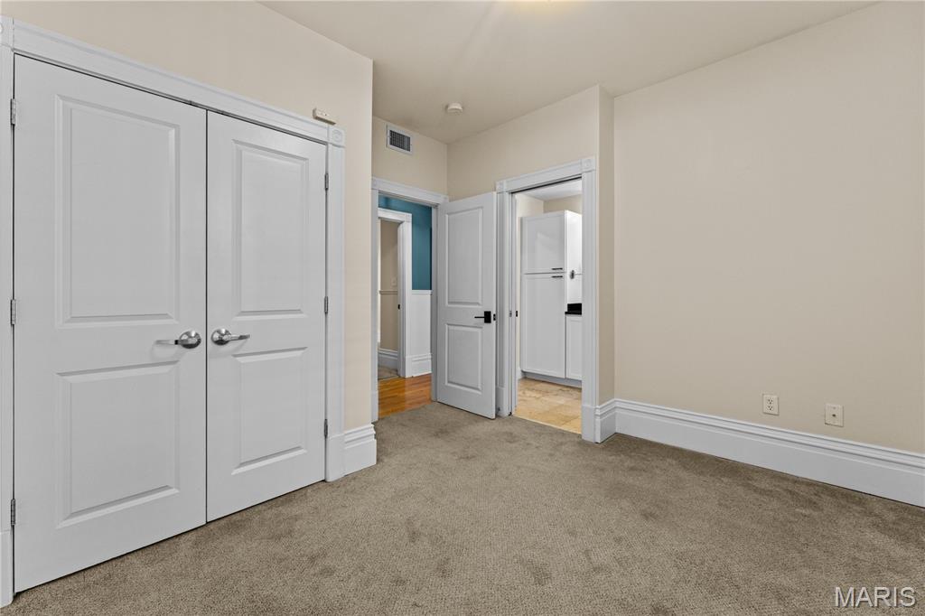 Forest Park Condos - Residential
