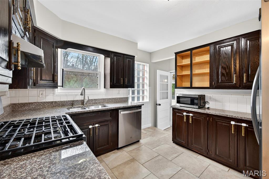 Yorkshire Estates 6 - Residential