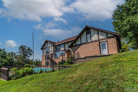 Tiny photo for 16726 Kehrsgrove Drive, Chesterfield, MO 63005 (MLS # 26035657)
