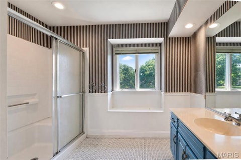 Tiny photo for 16726 Kehrsgrove Drive, Chesterfield, MO 63005 (MLS # 26035657)