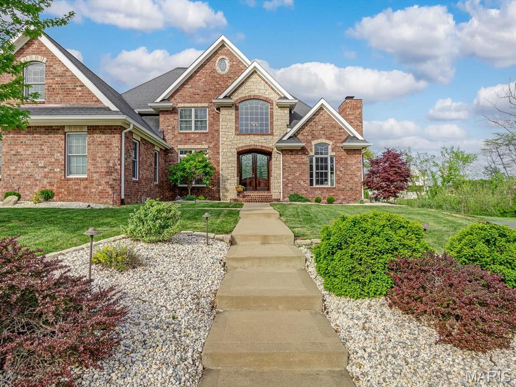 Edwardsville, Illinois, 62025, United States, 4 Bedrooms Bedrooms, ,4 BathroomsBathrooms,Residential,Active,2030091