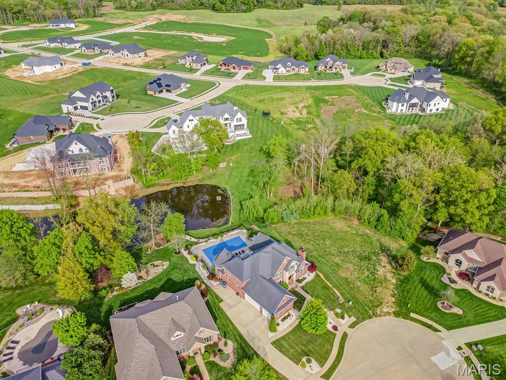 Edwardsville, Illinois, 62025, United States, 4 Bedrooms Bedrooms, ,4 BathroomsBathrooms,Residential,Active,2030091