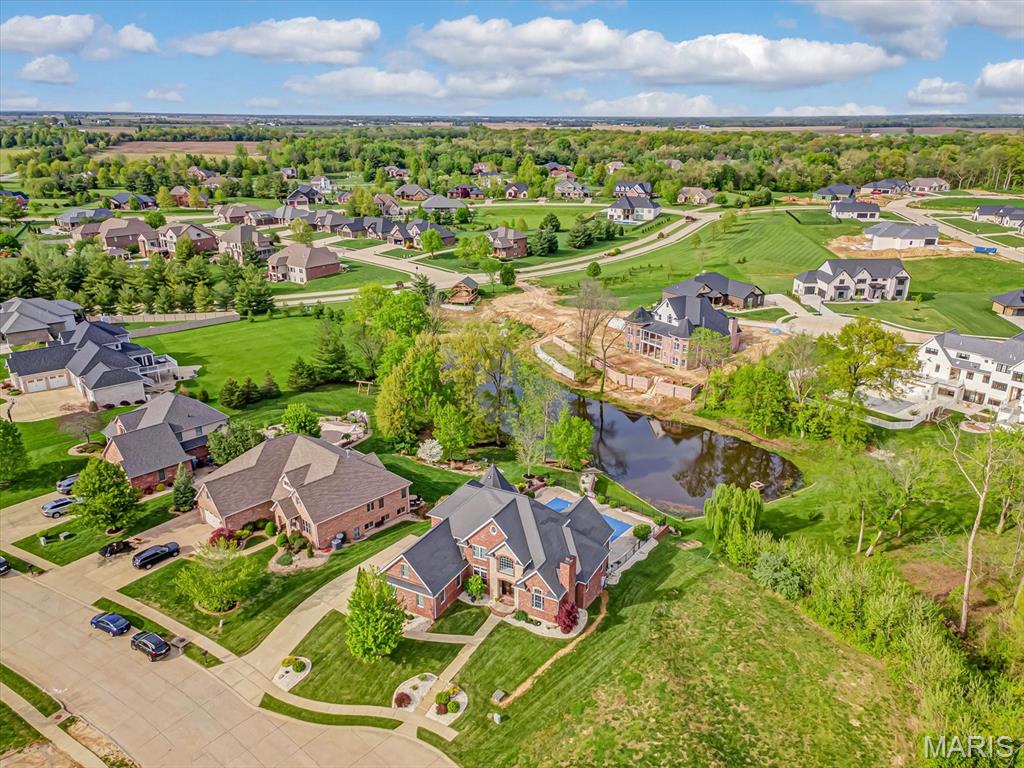 Edwardsville, Illinois, 62025, United States, 4 Bedrooms Bedrooms, ,4 BathroomsBathrooms,Residential,Active,2030091