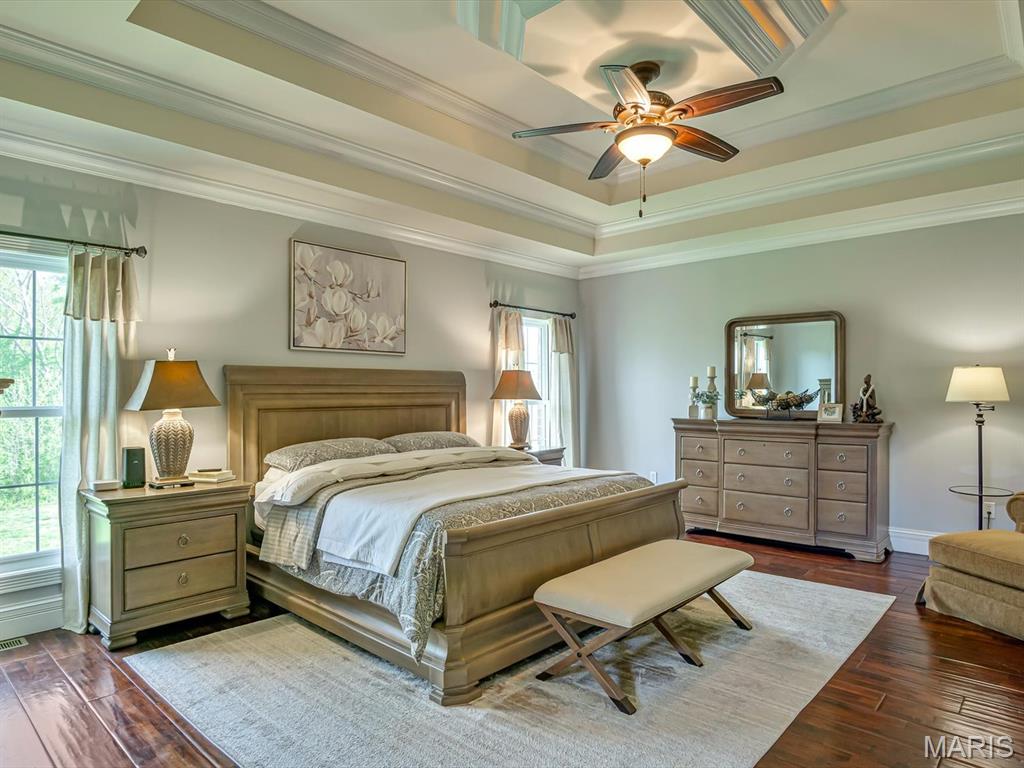 Edwardsville, Illinois, 62025, United States, 4 Bedrooms Bedrooms, ,4 BathroomsBathrooms,Residential,Active,2030091