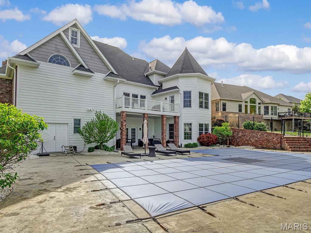 Edwardsville, Illinois, 62025, United States, 4 Bedrooms Bedrooms, ,4 BathroomsBathrooms,Residential,Active,2030091