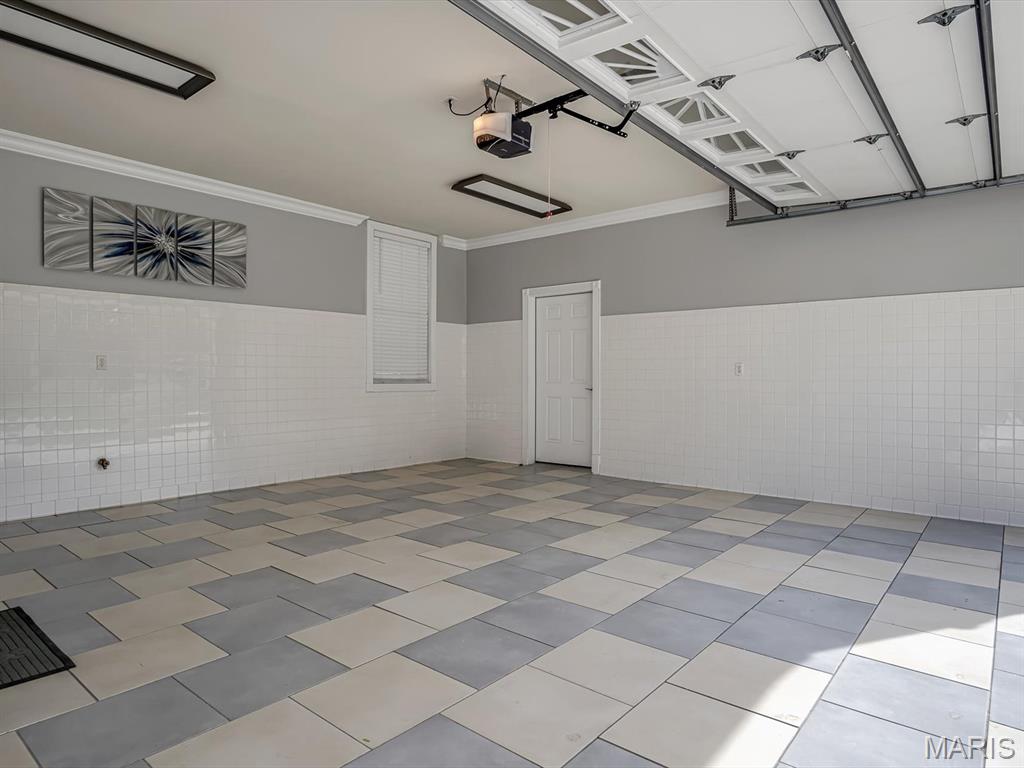 Edwardsville, Illinois, 62025, United States, 4 Bedrooms Bedrooms, ,4 BathroomsBathrooms,Residential,Active,2030091