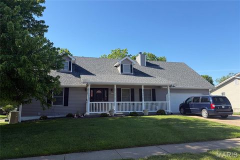 Photo of 458 Fox Den Lane, Wentzville, MO 63385 (MLS # 26026508)