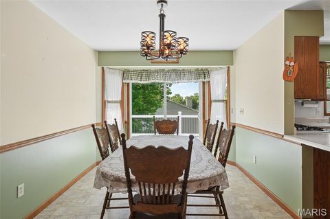 Tiny photo for 458 Fox Den Lane, Wentzville, MO 63385 (MLS # 26026508)