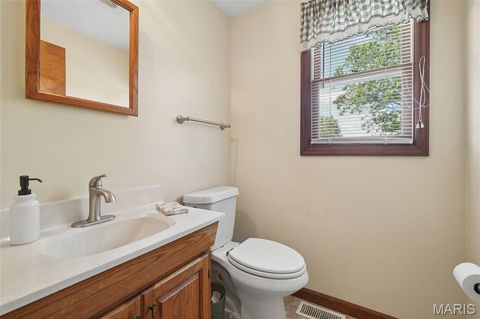 Tiny photo for 458 Fox Den Lane, Wentzville, MO 63385 (MLS # 26026508)