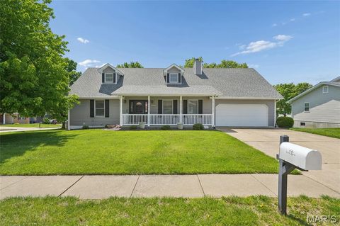 Photo of 458 Fox Den Lane, Wentzville, MO 63385 (MLS # 26026508)