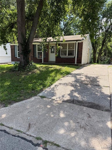Tiny photo for 10357 Prince Drive, St Louis, MO 63136 (MLS # 26041845)
