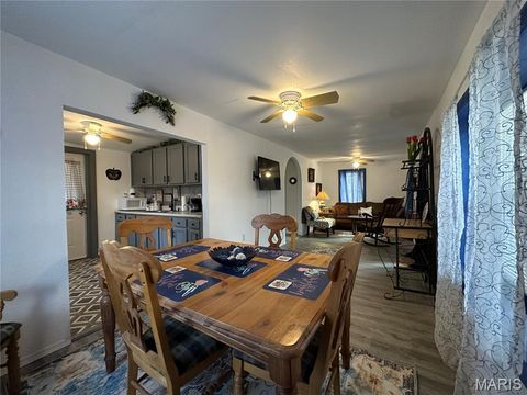 Tiny photo for 10063 S Oriole Drive, Bismarck, MO 63624 (MLS # 25069426)
