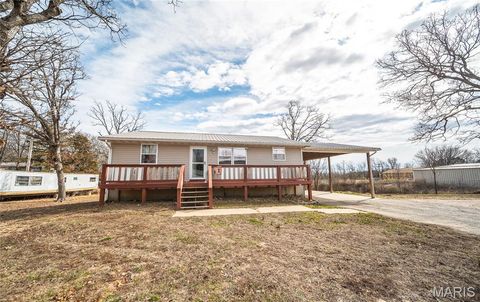 Photo of 10582 County Road 3060, Rolla, MO 65401 (MLS # 26010587)