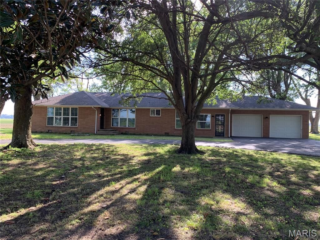 Photo of 11574 State Highway 153, Essex, MO 63846 (MLS # 26029127)