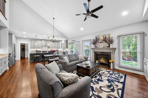 Tiny photo for 409 Peeke Avenue, Kirkwood, MO 63122 (MLS # 26028463)