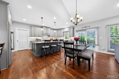 Tiny photo for 409 Peeke Avenue, Kirkwood, MO 63122 (MLS # 26028463)