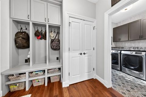 Tiny photo for 409 Peeke Avenue, Kirkwood, MO 63122 (MLS # 26028463)