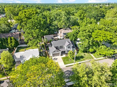 Tiny photo for 409 Peeke Avenue, Kirkwood, MO 63122 (MLS # 26028463)