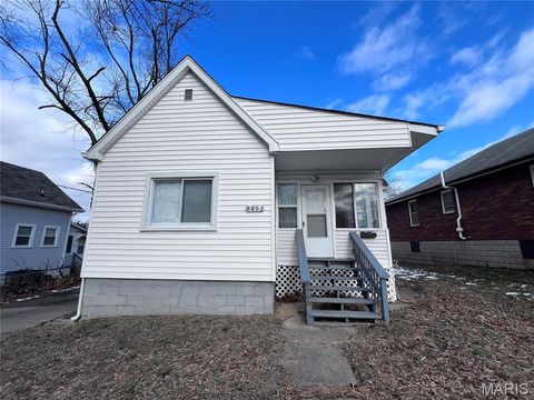 8803 Alva Avenue St Louis MO 63121