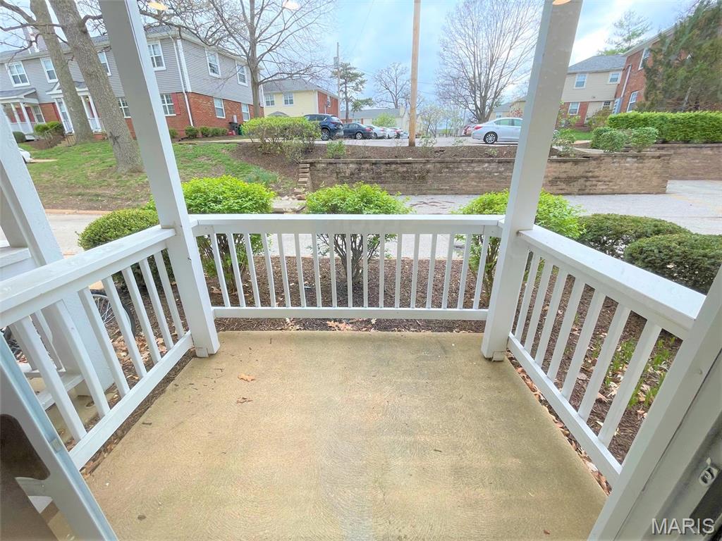 Brentwood Forest Condo Ph Six - Residential