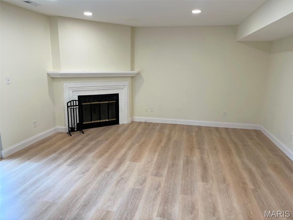 Brentwood Forest Condo Ph Six - Residential