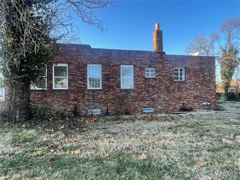 Tiny photo for 4443 Saint Ferdinand Avenue, St Louis, MO 63113 (MLS # 25070800)