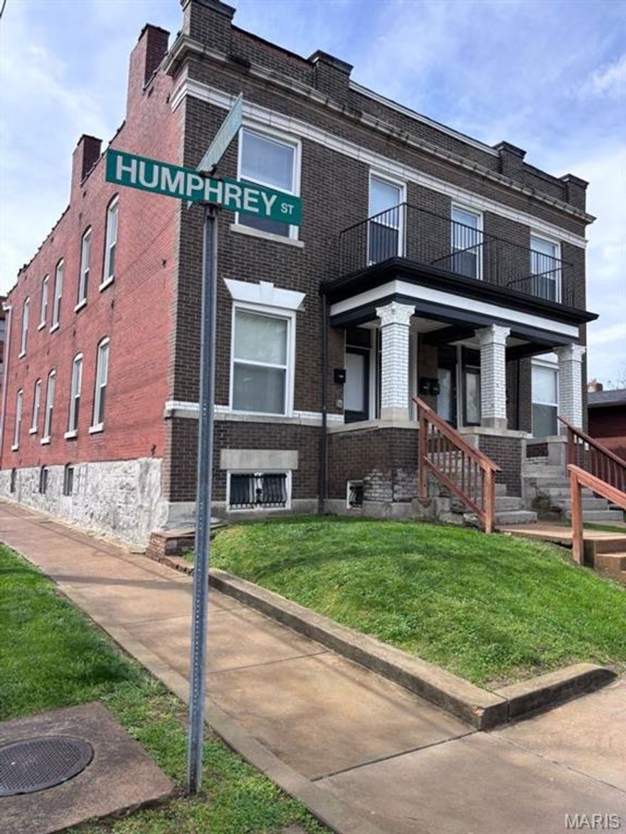 Remarkable opportunity to own a 2022 gut-rehabbed, four-family powerhouse in the heart of Tower Grove South! 

This fully updated asset features four identical and spacious 2BR/2BA units, perfectly designed for the modern tenant. Each suite boasts high-end finishes, including stainless appliances, custom kitchens, all-new modern bathrooms, and exposed brick for that classic South City charm. Major capital improvements include a new roof, new energy-efficient vinyl windows, and entirely new plumbing, electrical, and HVAC systems. 

All units are all-electric and individually metered for maximum efficiency. Residents enjoy in-unit washer/dryer hookups, walk-in closets, and maintenance-free private decking. Located just steps from Tower Grove Park and the vibrant South Grand dining district. Strong in-place income with a projected annual revenue of $76,800. 

For more photos: https://www.mandrpropertygroup.com/humphrey-photos