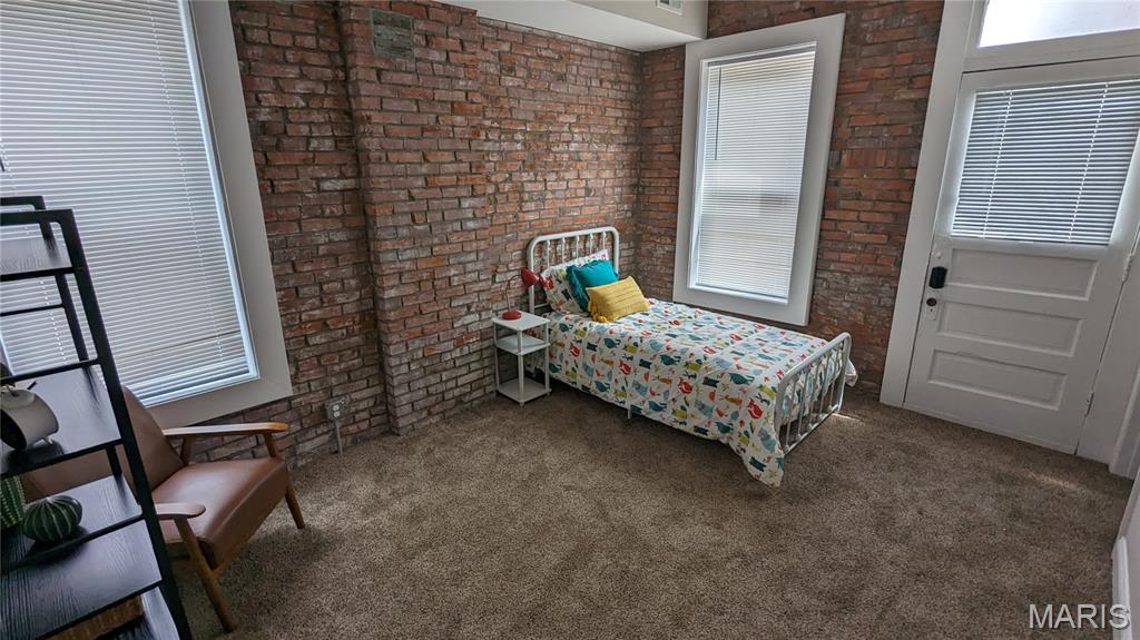 Russells Add 02 - Residential Income