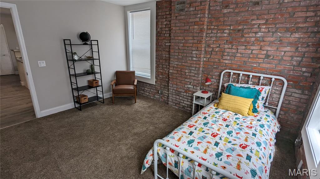 Russells Add 02 - Residential Income